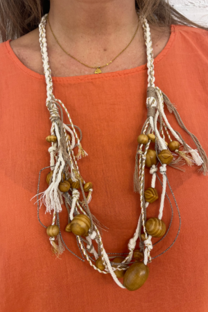 COLLAR YAMENA WOOD CRUDO
