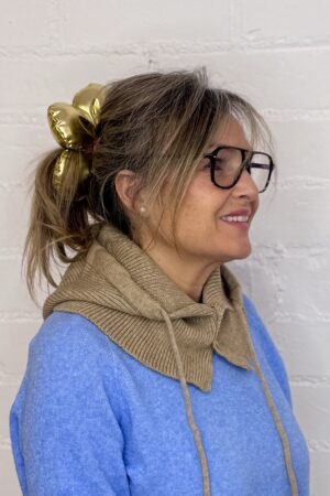 BALACLAVA BOTONES CAFE CON LECHE