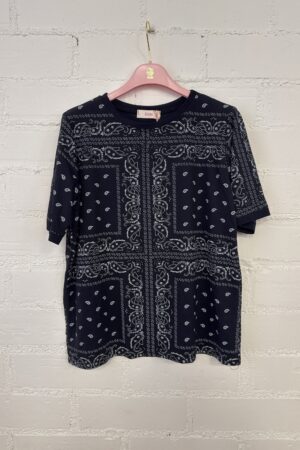 CAMISETA BANDANA