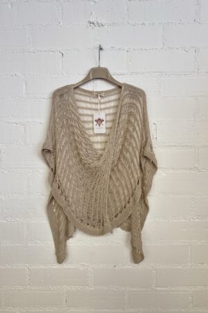 PONCHO TINA